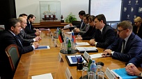 Глава Минэнерго России провел встречу с вице-канцлером Германии 
