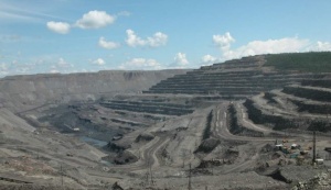 Пять миллионов тонн угля добыли на Эльгинском месторождении