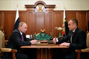 Владимир Путин провел рабочую встречу с губернатором Иркутской области Сергеем Ерощенко